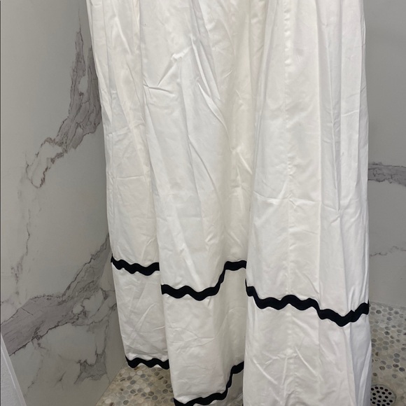 Torrid White and Black Dress - Picture 2 of 5